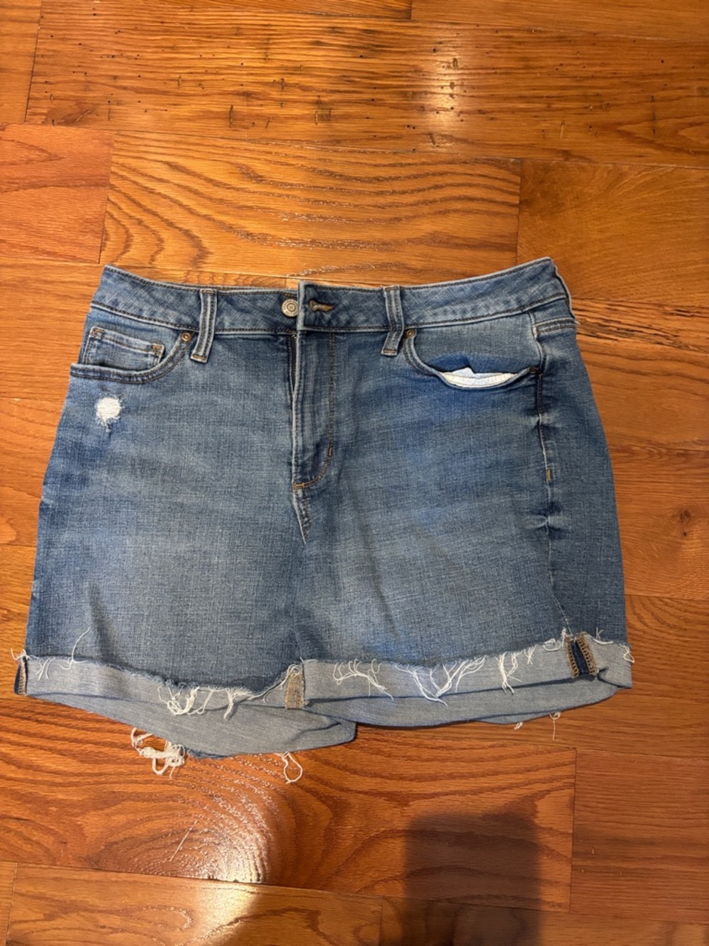 Women’s Sonoma jean shorts size 10